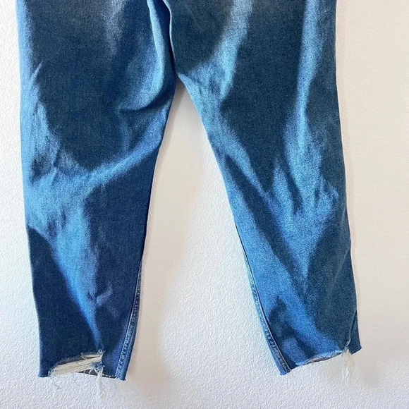 Hollister Women's Cotton Curvy High Rise Mom Distressed Jeans 32 - Picture 7 of 10